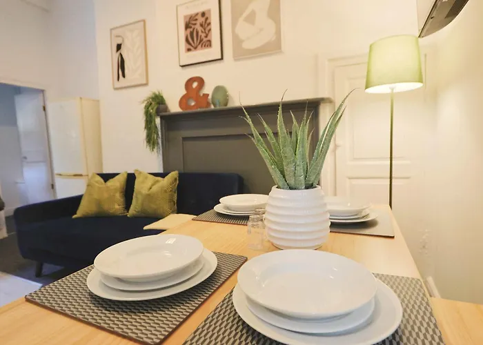 Διαμέρισμα Lovely Two Bedroom Flat In St Michael's Hill *