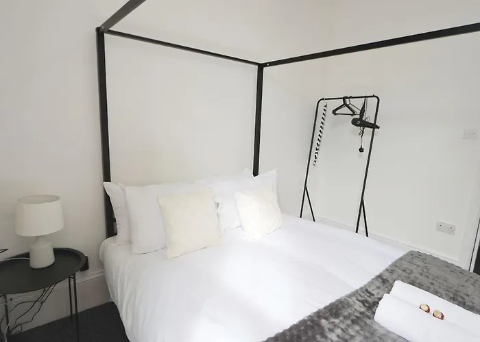 Lovely Two Bedroom Flat In St Michael's Hill Appartement Bristol